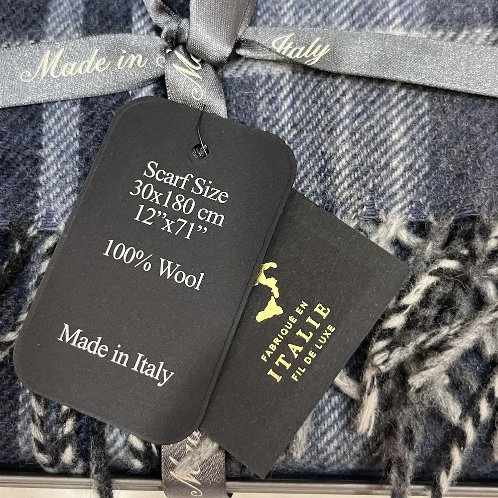 NWT Linea Emmeti Scarf Navy Blue Plaid 100% Merino Wool 12